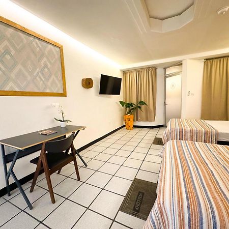 Hotel Sexta Avenida Tapachula Bagian luar foto