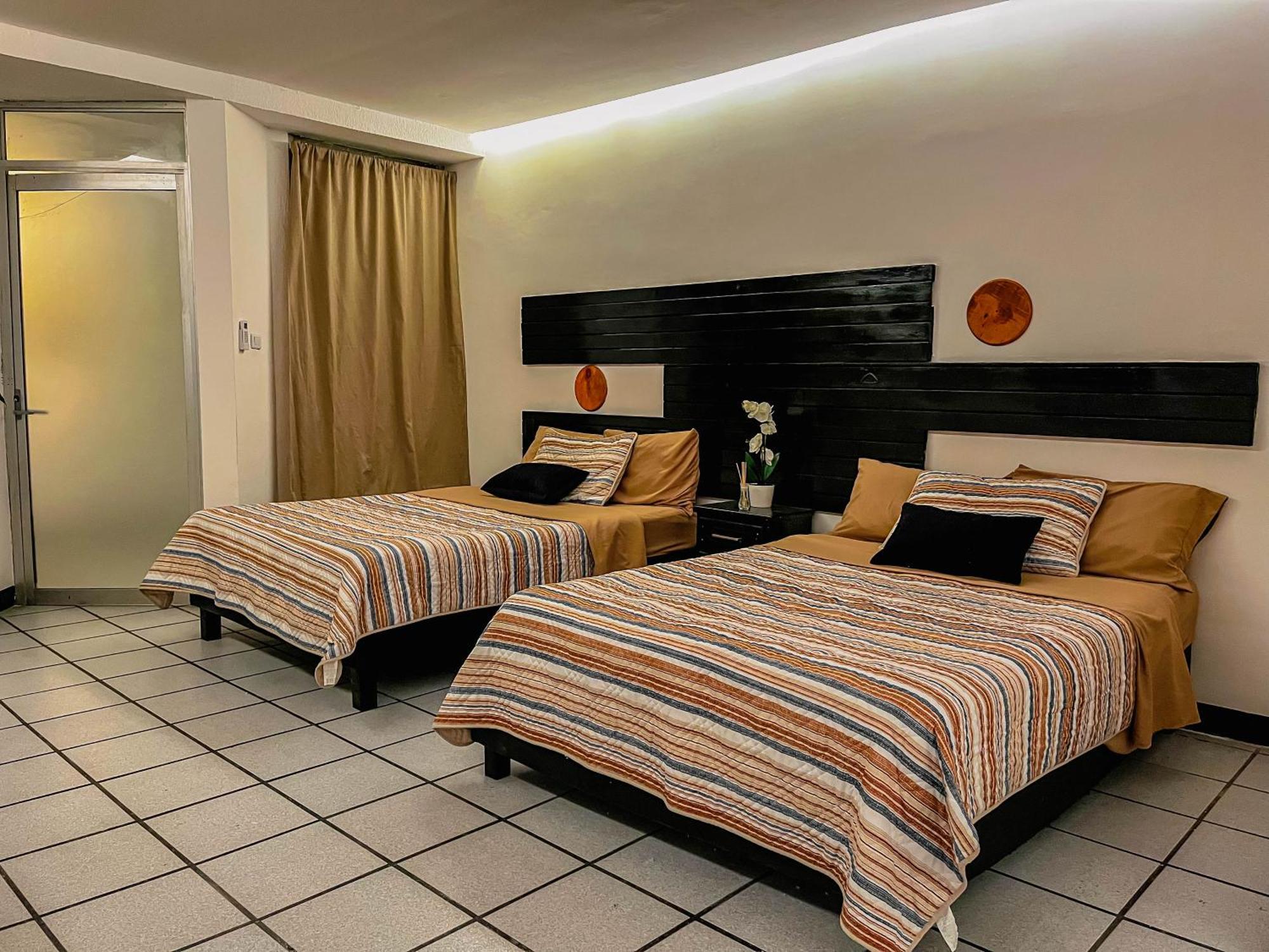 Hotel Sexta Avenida Tapachula Bagian luar foto